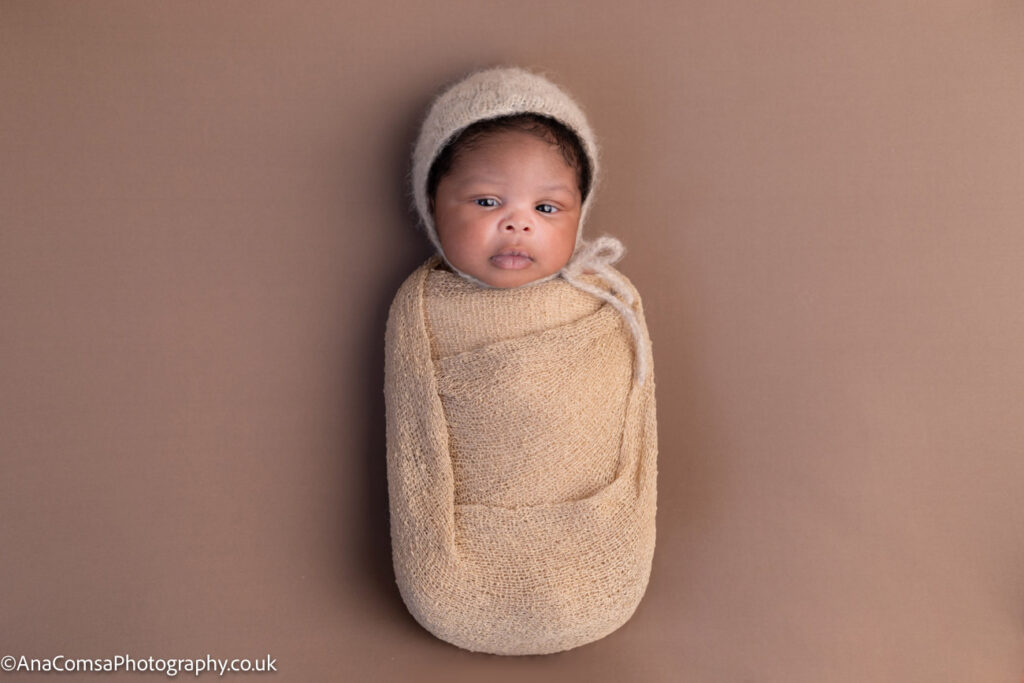 newborn photos at home