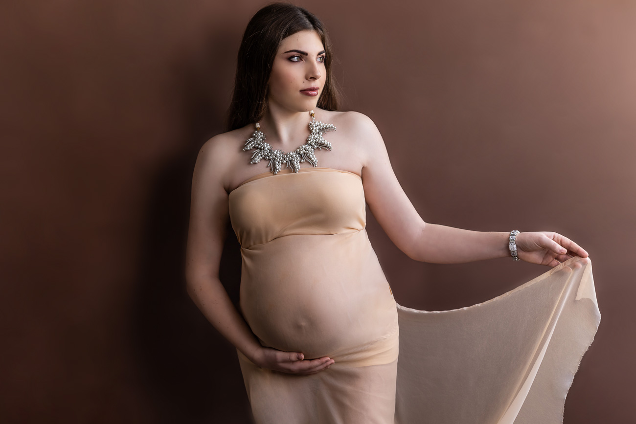 Elegant Maternity Photos London